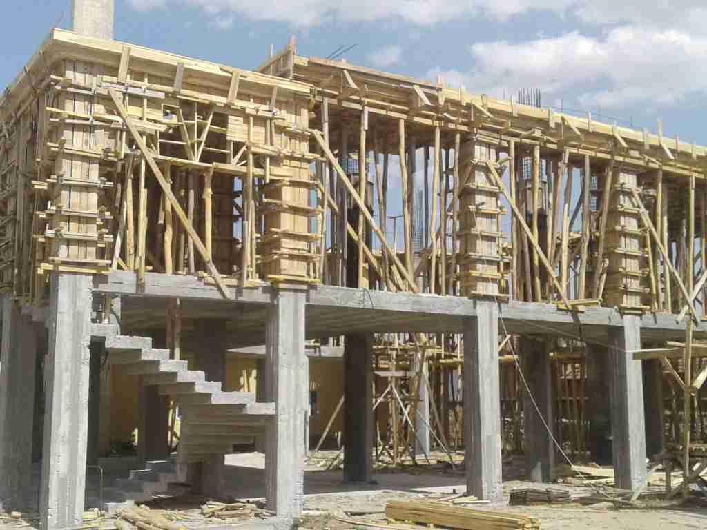 Pazaryeri İnşaat Kalıpçısı